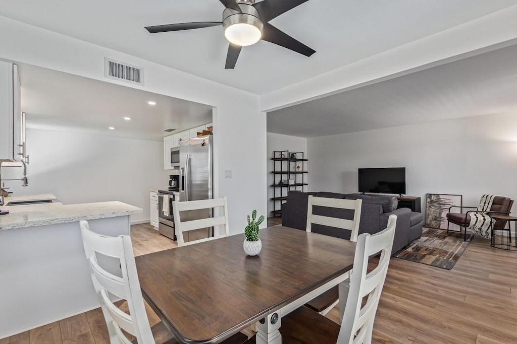 New Remodeled Home On Golf Course Mesa Exterior photo